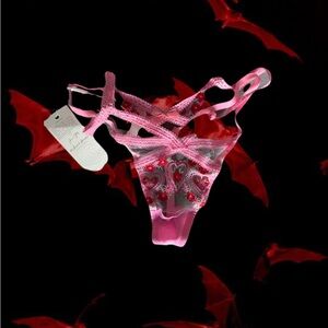 Pink Lace Heart-Patterned Women's Lingerie